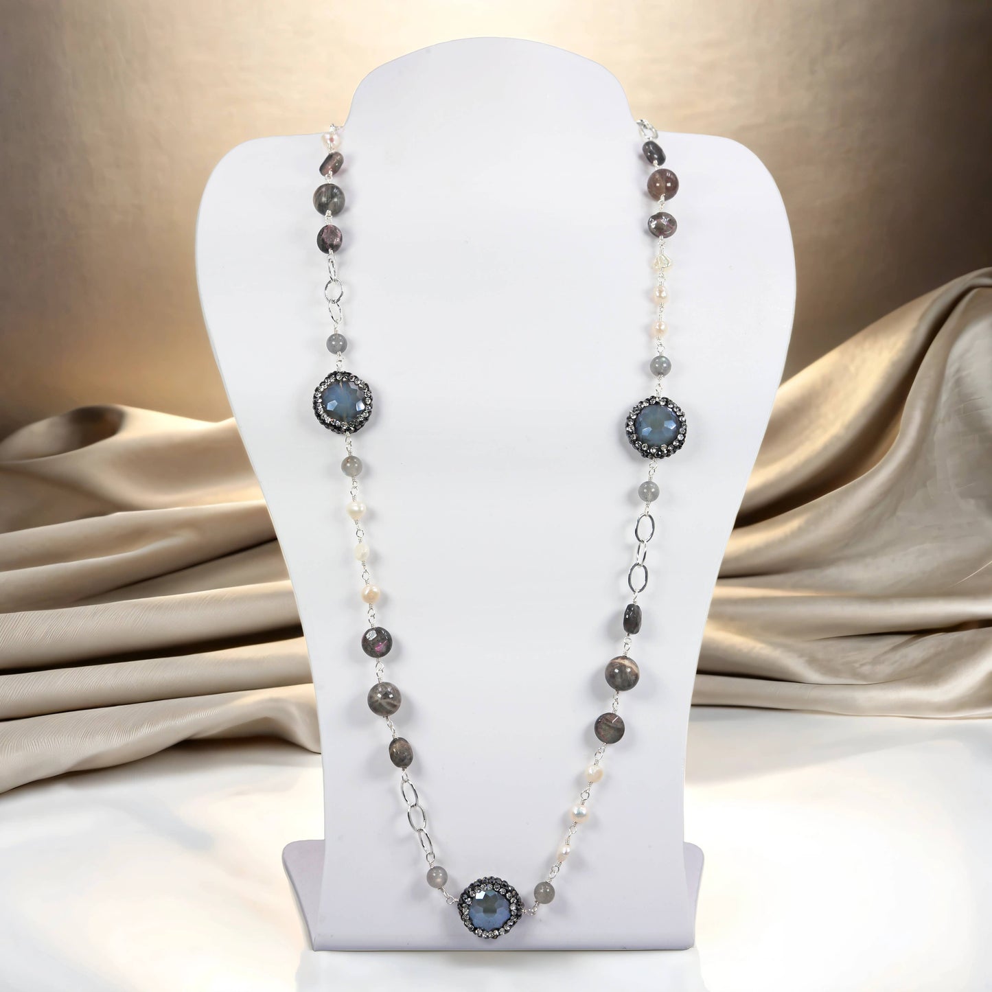 Labradorite and Cultured Pearls Wired Necklace